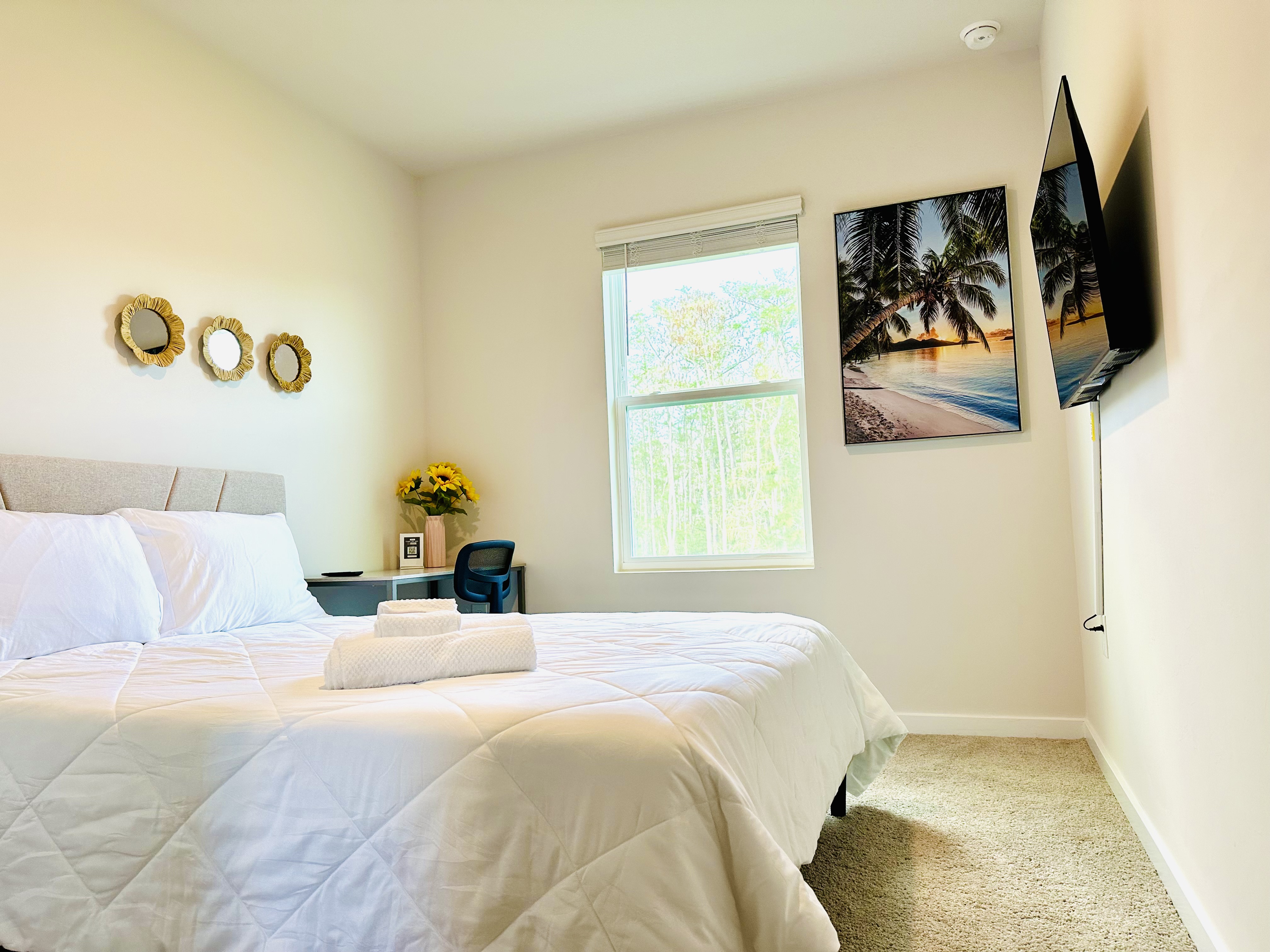 Sunrise Room